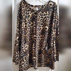 Leopard poncho Sweater with pockets